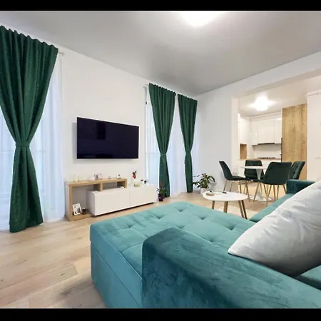 Апартаменты Apartmamaia Нэводари